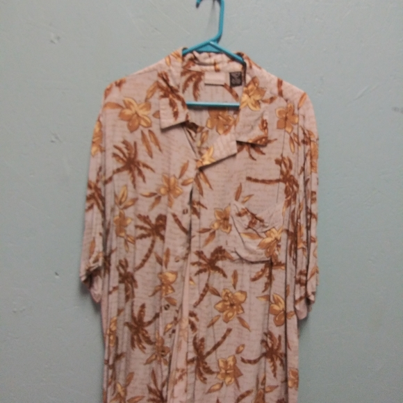 HAWAIIAN SHIRT - Picture 1 of 2